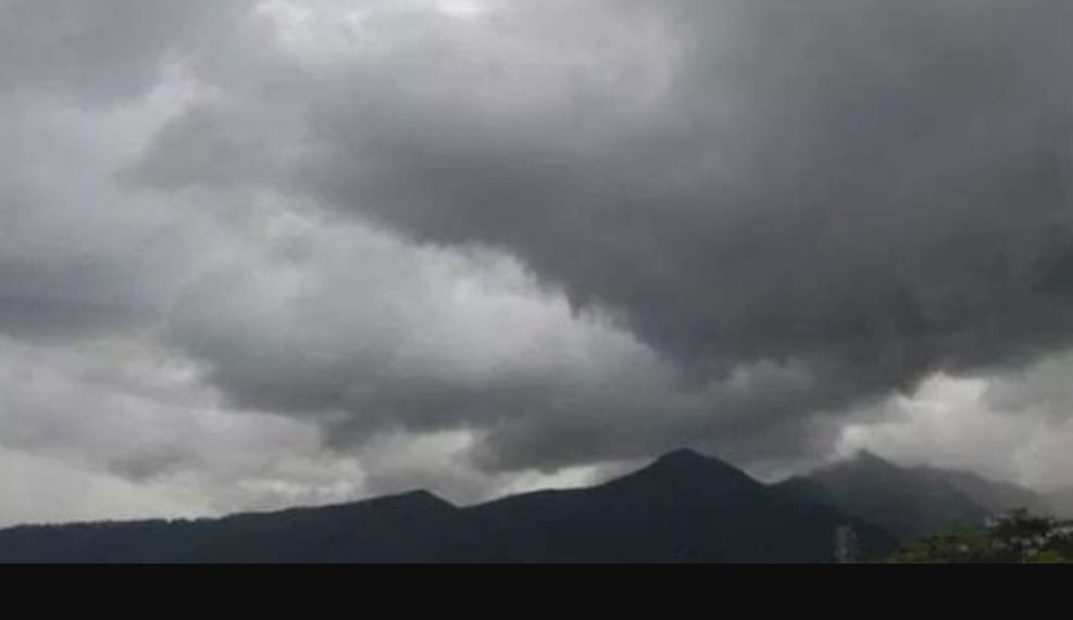 मेघगर्जन र चट्याङ्गसहित बर्षा, हिमपात र हावाहुरीको सम्भावना कहाँ कहाँ छ ?