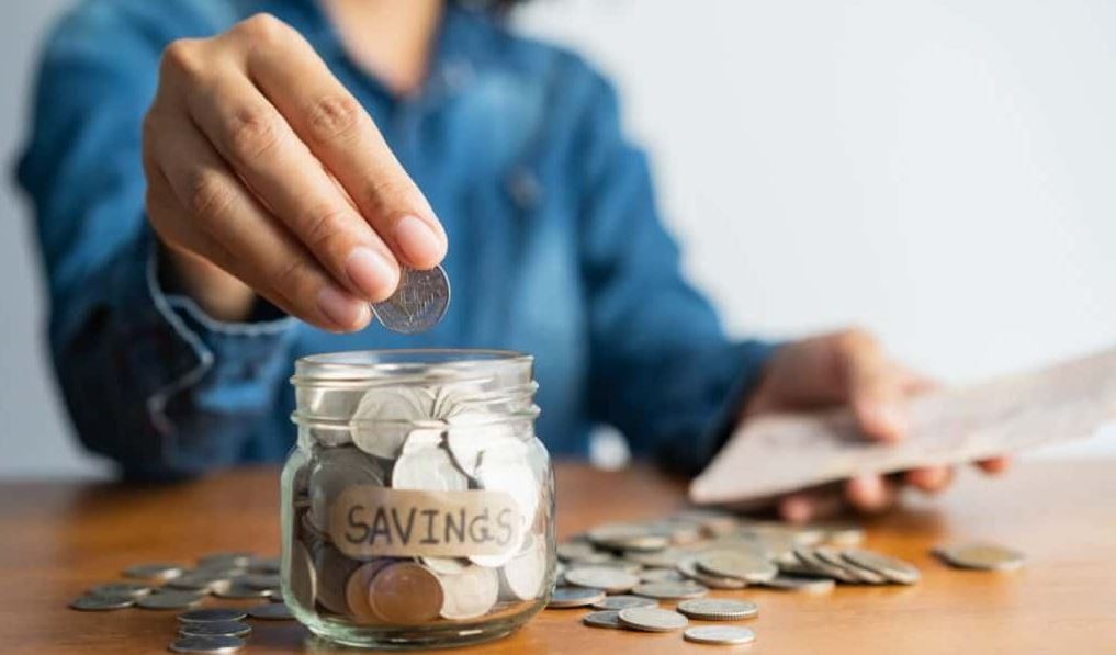 खर्च बढेर हैरान हुनुहुन्छ ? बचतका यी ५ उपाय सिक्नुहोस्