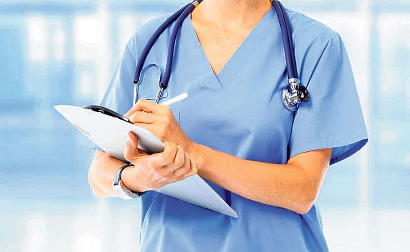 चार  महिनादेखि स्वास्थ्यकर्मीले पाएनन् तलब, जनजीवन चलाउनै समस्या
