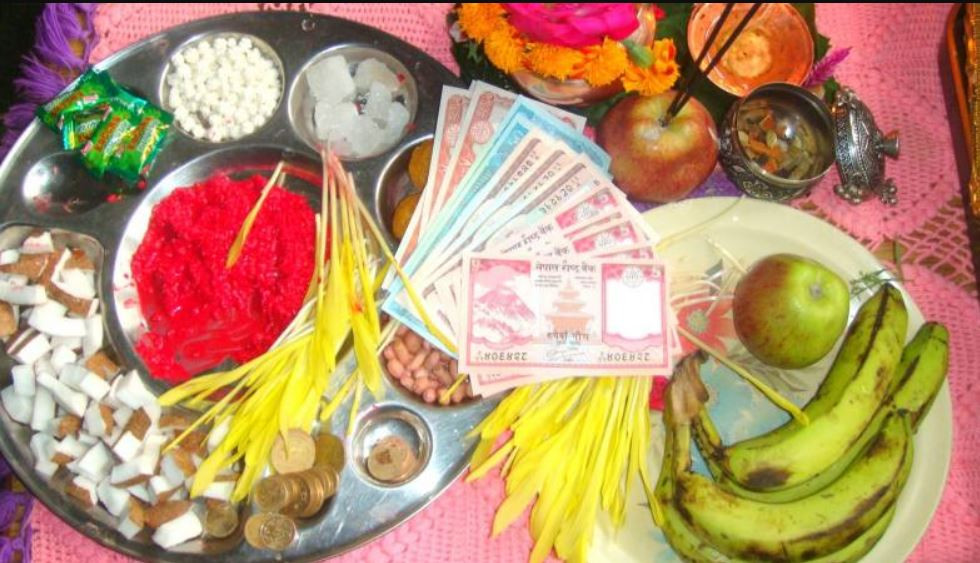 कुन देशमा कति बजे छ टिकाको साइत ?