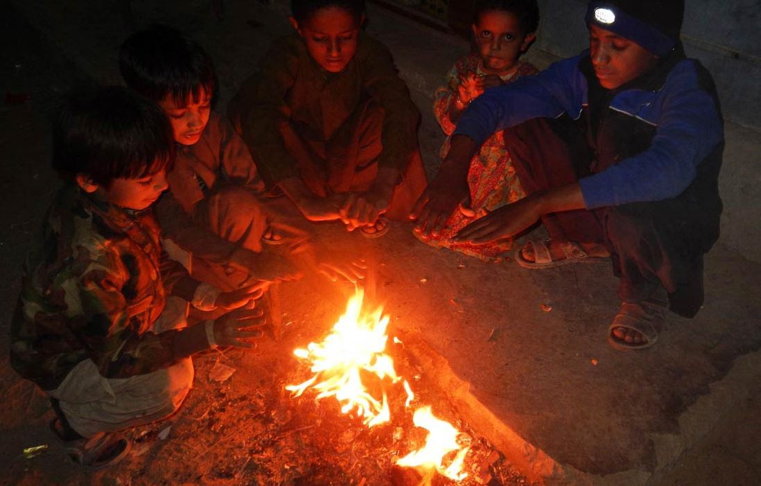 चिसो बढ्दै, तापक्रम घट्दै सामन्यतया देशभर मौसम सफा हुने