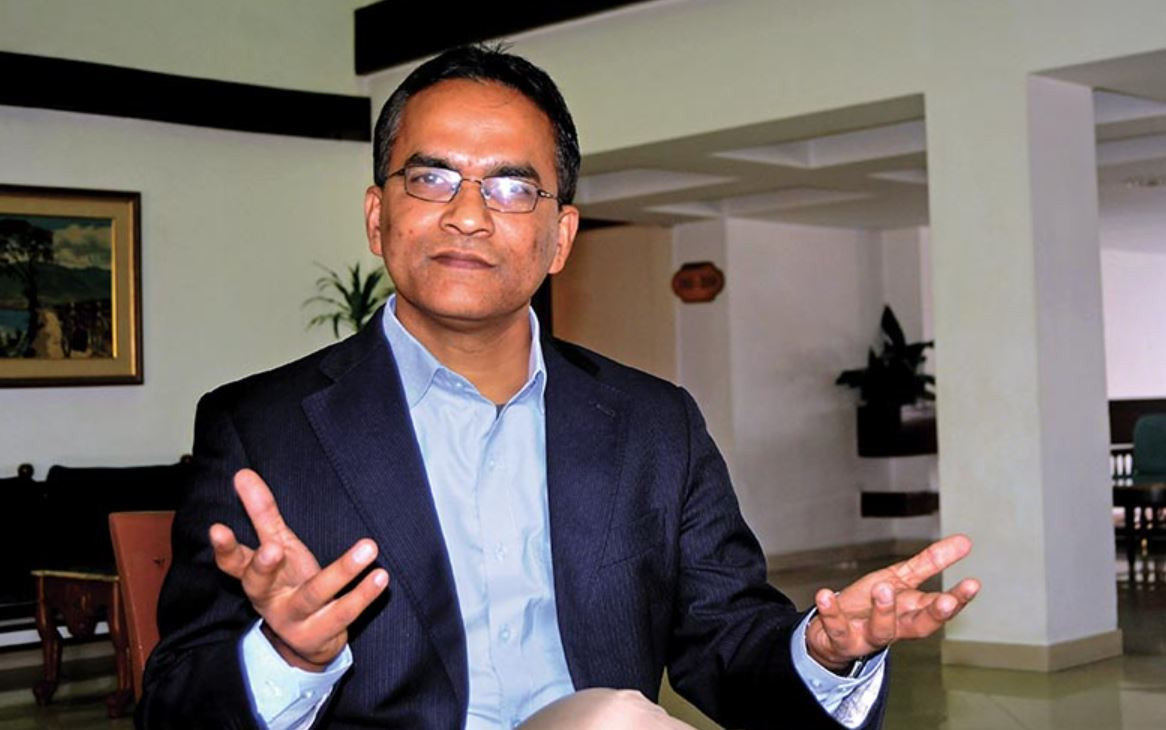 चुनावमा हारेका विश्व पौडेलले जिते गभर्नर पद