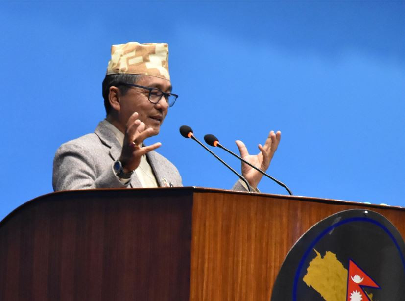 अध्यक्ष लिङ्देनको प्रश्न : ‘अब सरकारविरूद्ध विद्रोह गरेर जंगल पस्नुपर्ने ?’