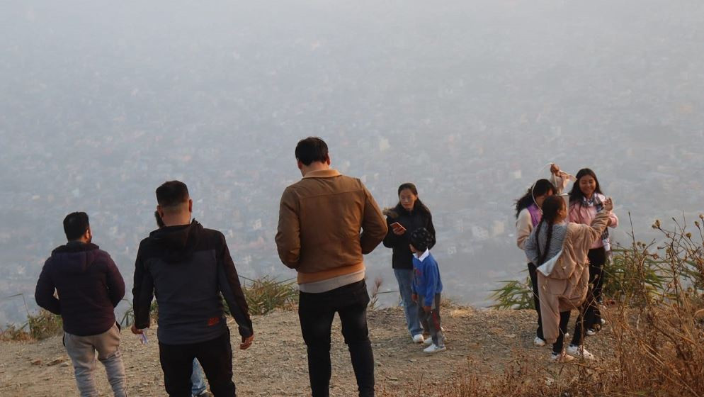 आन्तरिक पर्यटक आकर्षित गर्दै चिन्डेडाँडा, दैनिक सयभन्दा बढी पर्यटकको आगमन, कसरी पुग्ने ?