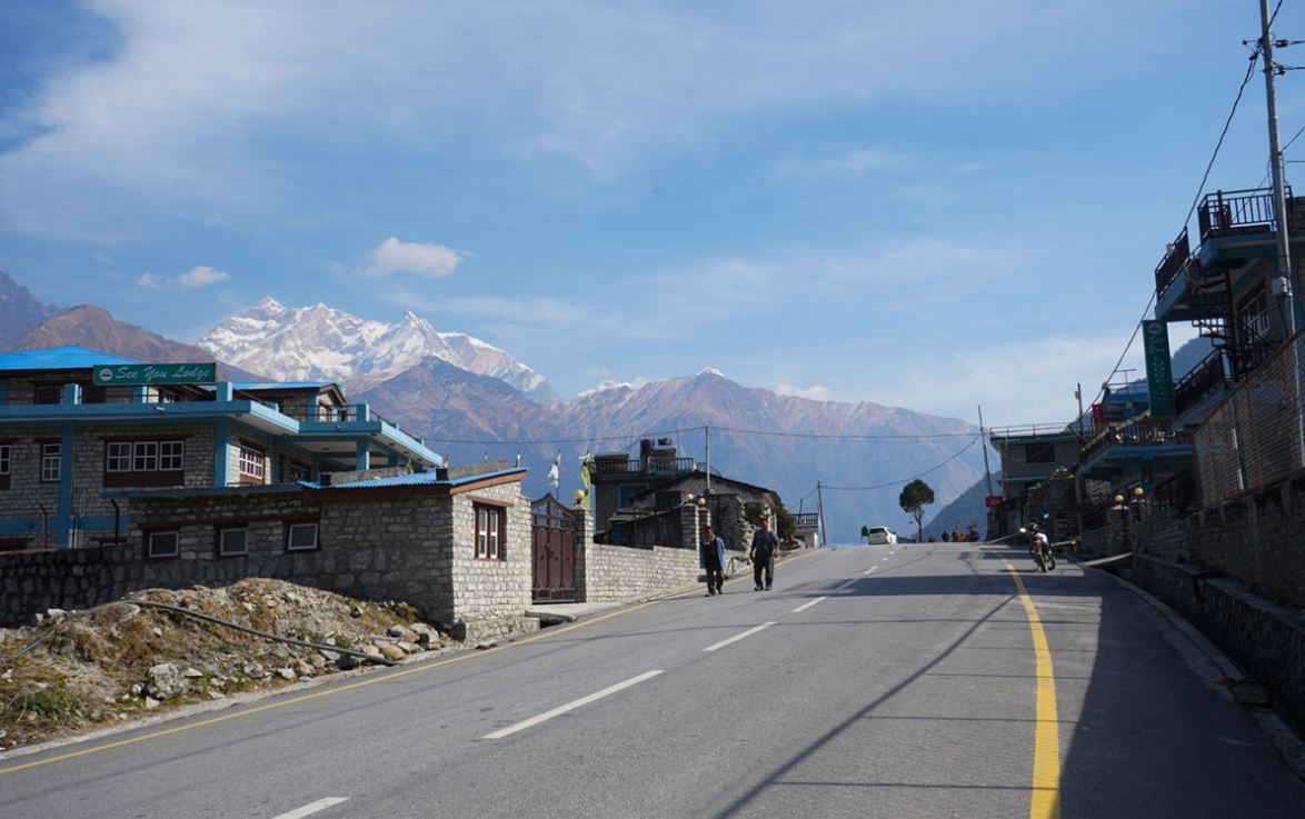 पर्यटक लोभ्याउने लेतेको सुन्दरता : जता फर्किए पनि हिमाल, समय बितेको पत्तै नहुने, कसरी पुग्ने ?