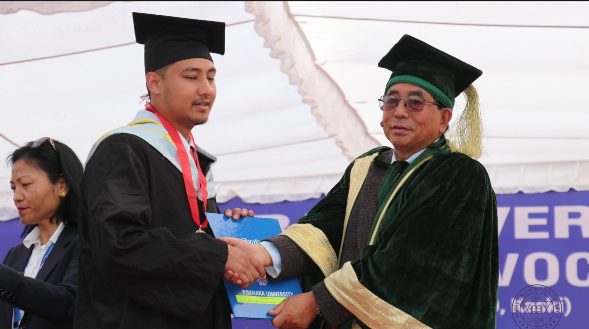 नेपाल इन्जिनियरिङ कलेजका दुई विद्यार्थीलाई कुलपति पदक, २९ जना डीन लिस्टमा