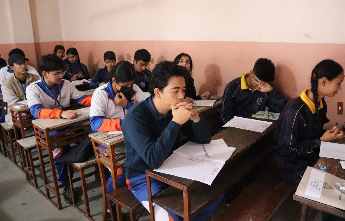 शान्तिपूर्ण रूपमा देशभर एकैसाथ एसइई परीक्षा