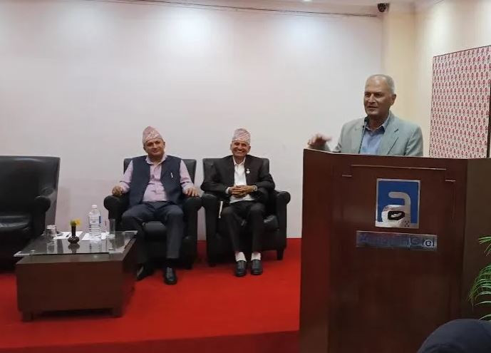 डिजिटल प्रविधि अनुरूप क्षमता अभिवृद्धि गरी सेवा प्रवाह गर्न अभिकर्तालाई अध्यक्ष सिलवालको निर्देशन