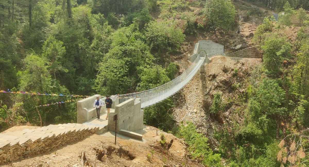 Suspension bridge constructed over Ghotekhola along Annapurna-Dhawalagiri trekking route
