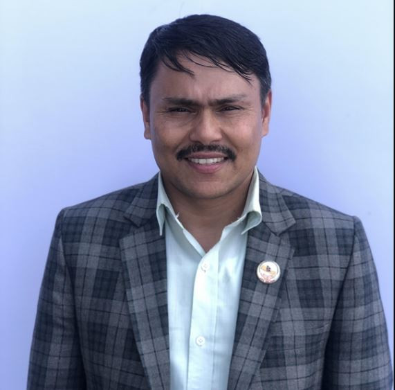 सांसद परियारसँग संवाद– संसदीय अभ्यासका विविध पक्षका बारेमा अध्ययन गर्दैछु