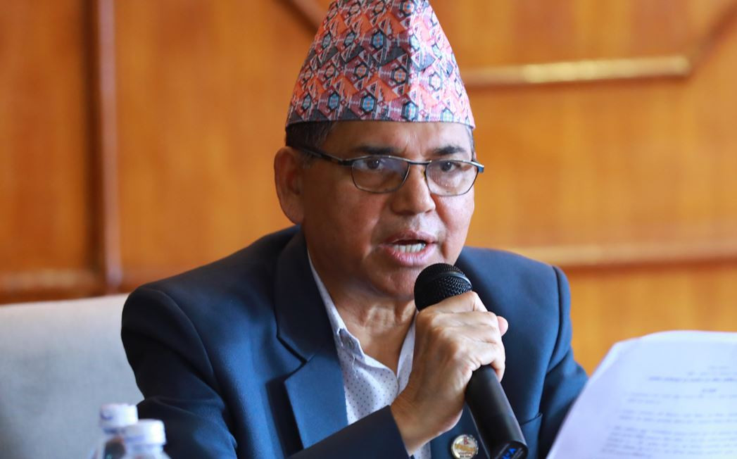 निर्माण व्यवसायीले १५ दिनभित्र ३ अर्ब २१ करोड रुपैयाँ भुक्तानी पाउने मन्त्री दाहालको दाबी