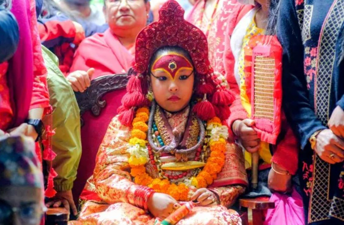 जीवित देवी कुमारीलाई पचली भैरवको दर्शन गराइयो