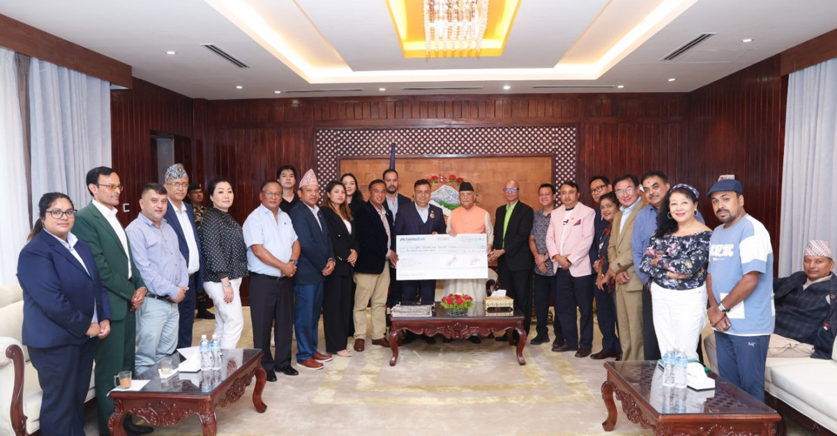 एनआरएनएद्वारा बाढी पहिरो पीडितका लागि प्रधानमन्त्री राहत कोषमा रु ५१ लाख सहयोग
