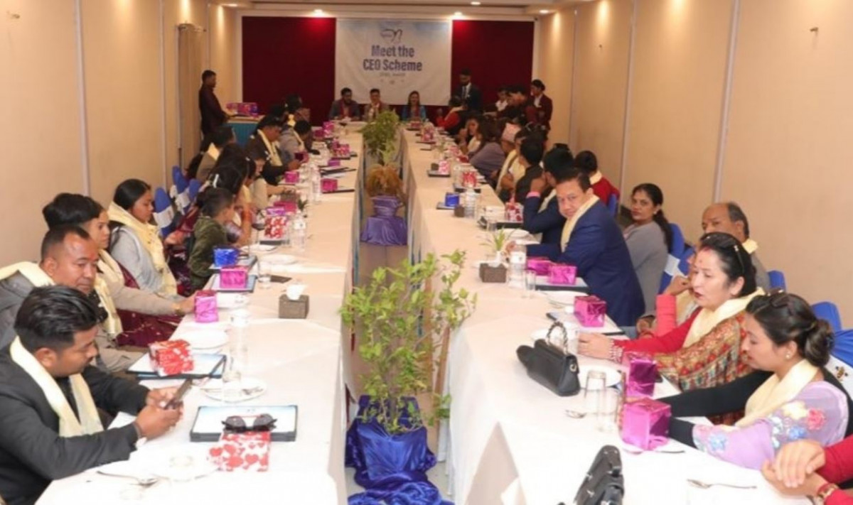 नेशनल लाइफको ‘मिट द सिइओ’ कार्यक्रम : लुम्बिनी प्रदेशबाट योग्य ५५ जना अभिकर्ताहरू सम्मानित