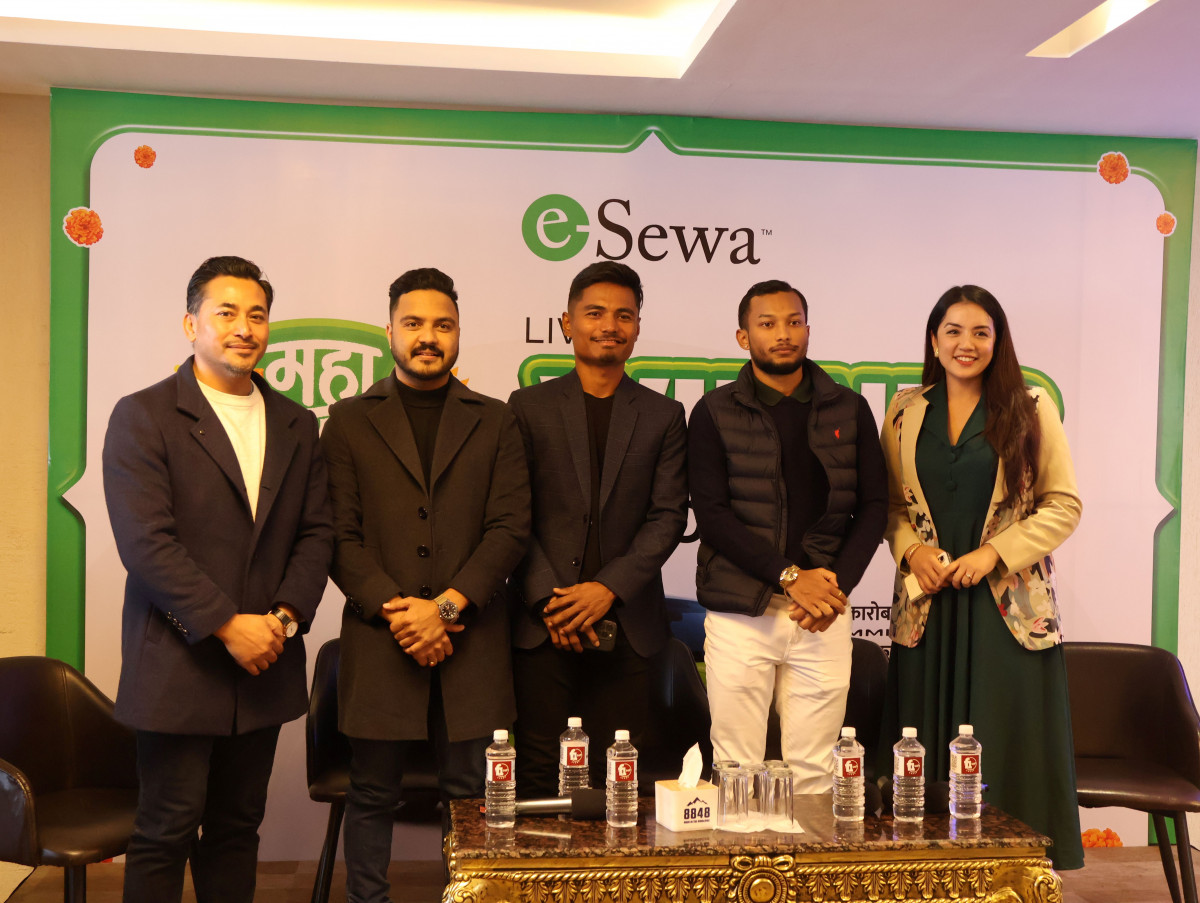 इसेवा महा–उत्सव बम्पर उपहार विजेता बने रवि बम्जन, जिते नामी कार
