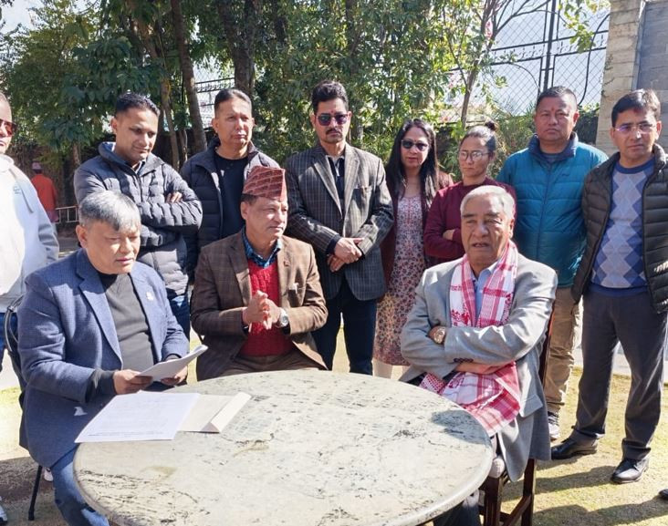 निर्माण उद्योगको समस्याबारे देउवालाई ब्रिफिङ, सम्बोधनका लागि पहल गर्ने वचन